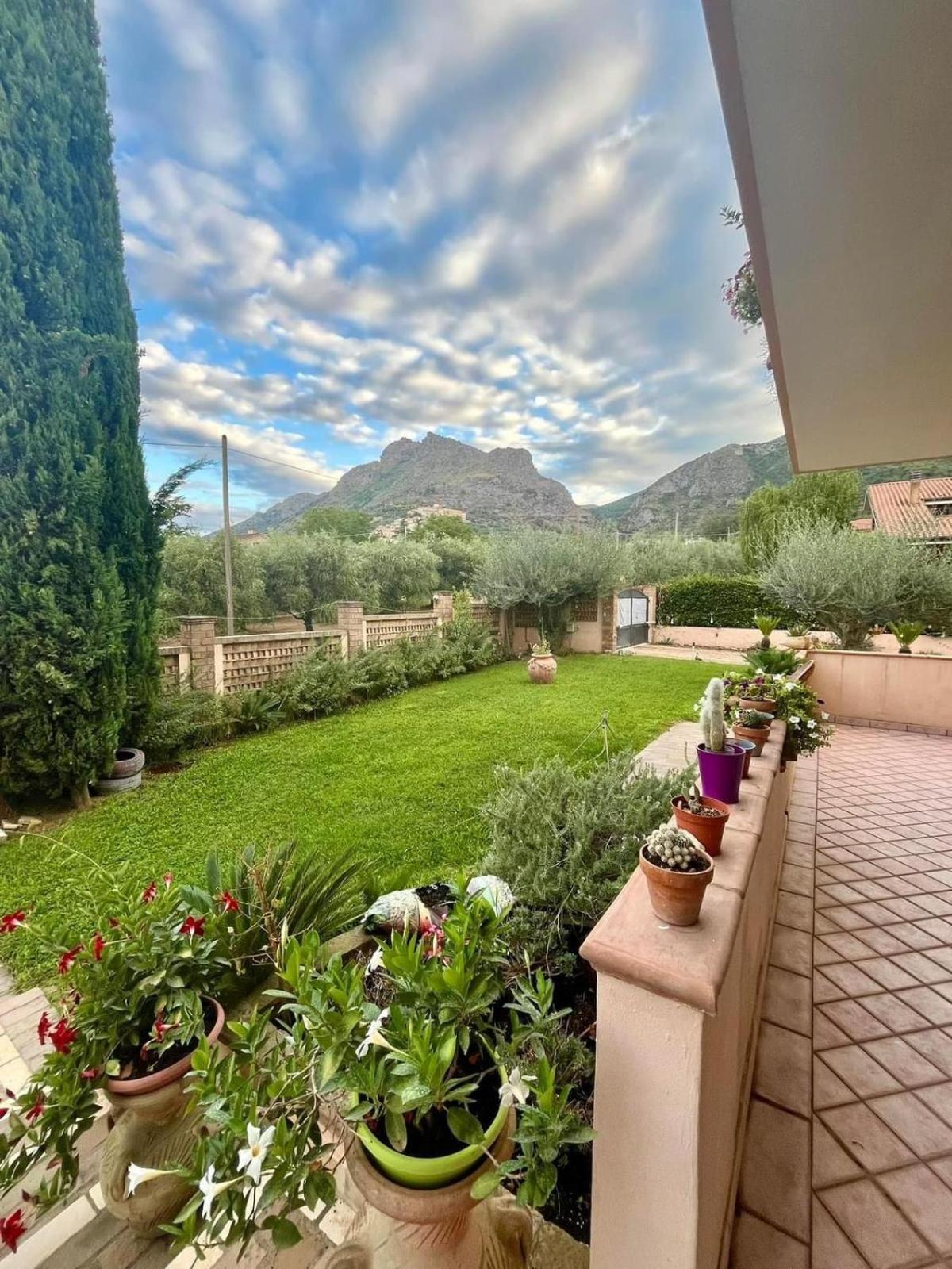 Villa Anna Castrocielo Εξωτερικό φωτογραφία